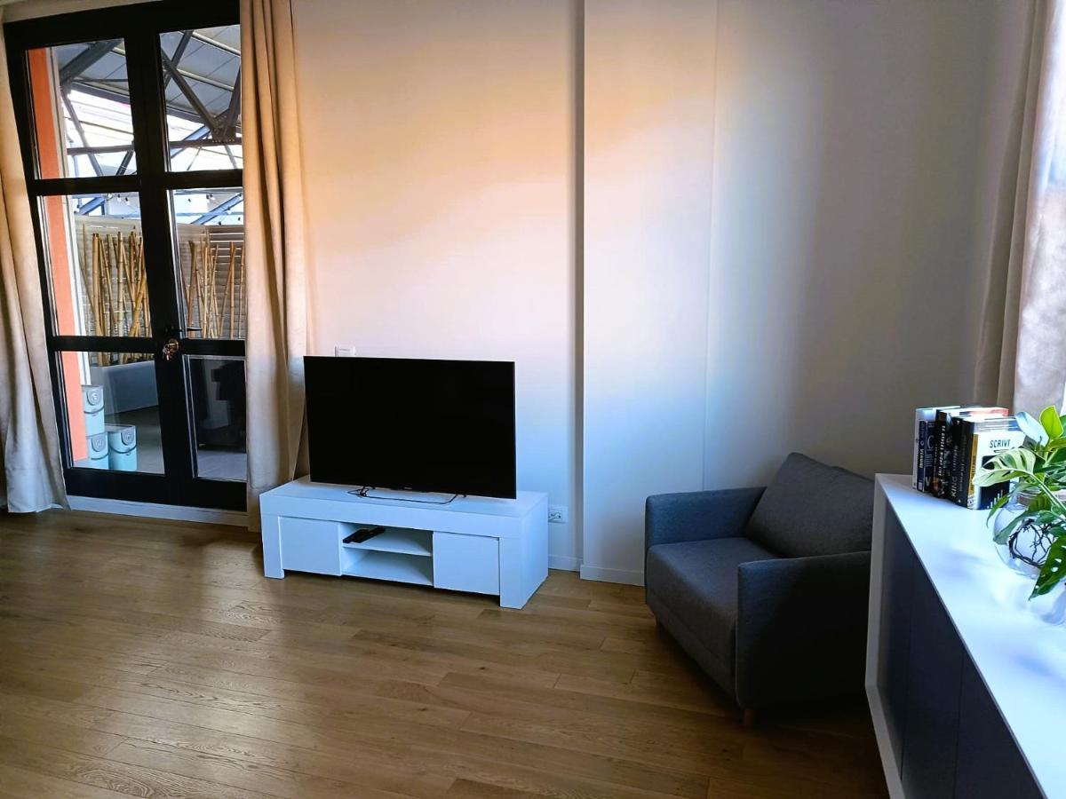 Nuovo Loft Con Terrazzo M2 Ieo Humanitas Bocconi Navigli Apartment มิลาน ภายนอก รูปภาพ