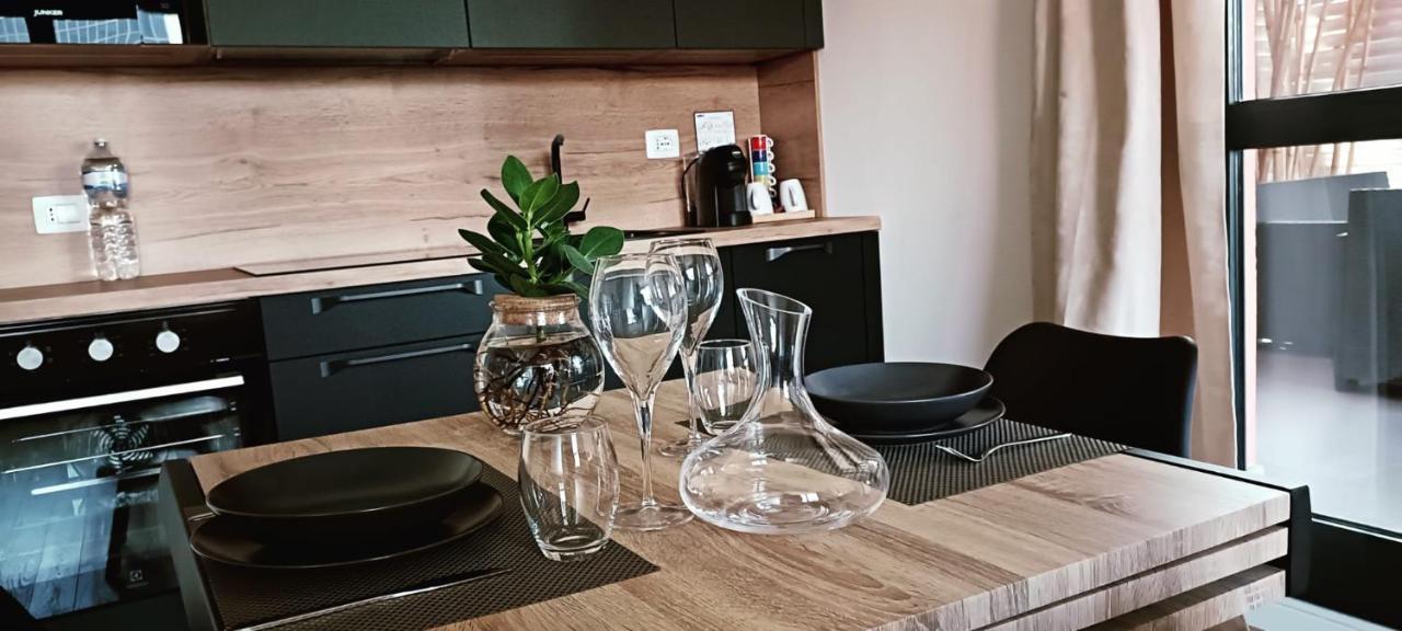Nuovo Loft Con Terrazzo M2 Ieo Humanitas Bocconi Navigli Apartment มิลาน ภายนอก รูปภาพ